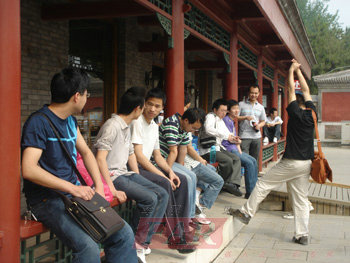 �A���h(yu��n)Ҋ(ji��n)�����Ƽ����F(tu��n)Ժ�L(zh��ng)���ώ����_(k��i)�W(xu��)��Y���o