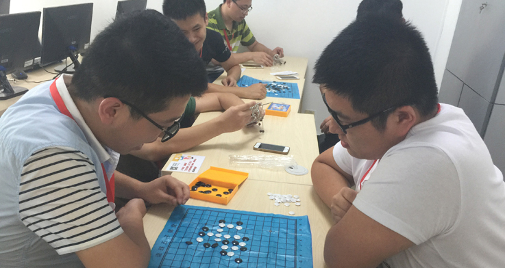 �������� ��ѽ����(zh��n)�r�z����